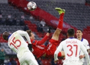 雷丁主场失利，提前退出欧冠赛场